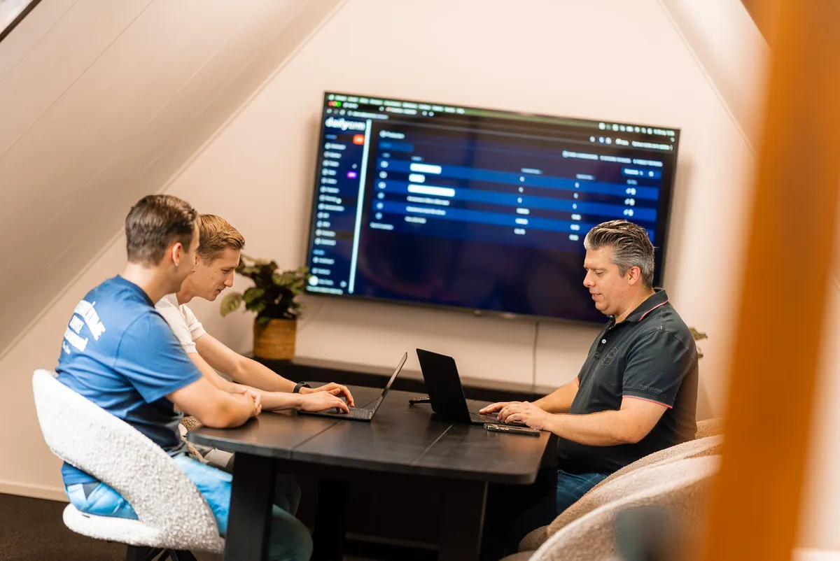 Huisstijlontwerp | Pink Raven | Websites, Webapplicaties, Marketing en Design